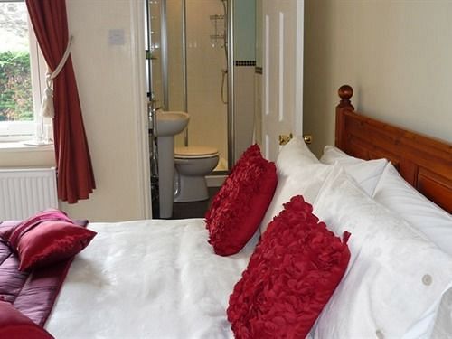 Alpine Lodge Guest House Buxton  Eksteriør billede